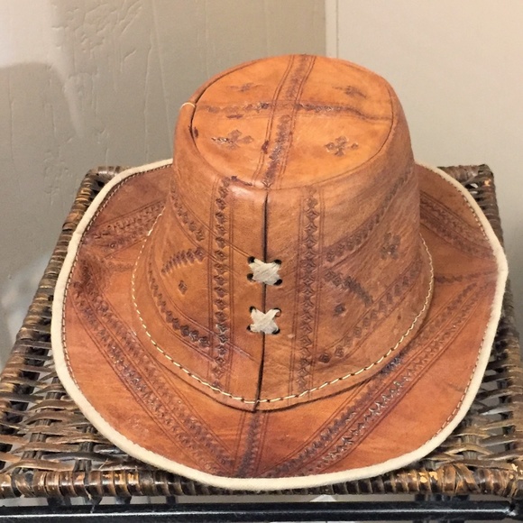 Accessories - VINTAGE LEATHER TOOLED MOROCCAN BOHO HIPPIE HAT